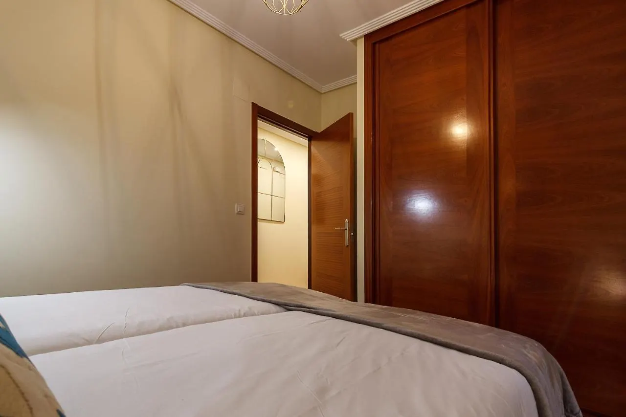 Olabeaga, Vivienda Turistica Urbana De Diseno Con Wifi Lejlighed Bilbao 0*,  Spanien